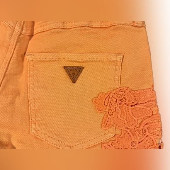 Guess Women’s Mid-Rise Lace Trim Zipper Fly Orange Denim Shorts Size 26 - Picture 3 of 5